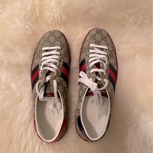 Authentic GUCCI Men’s Ace GG Supreme Sneaker